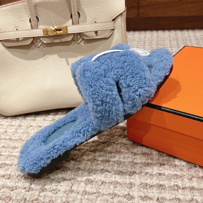 Hermes Slippers